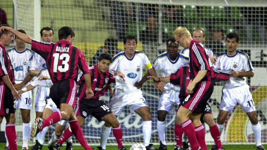 9: Real Madrid - Bayer 04 Leverkusen - 2002 (2:1)