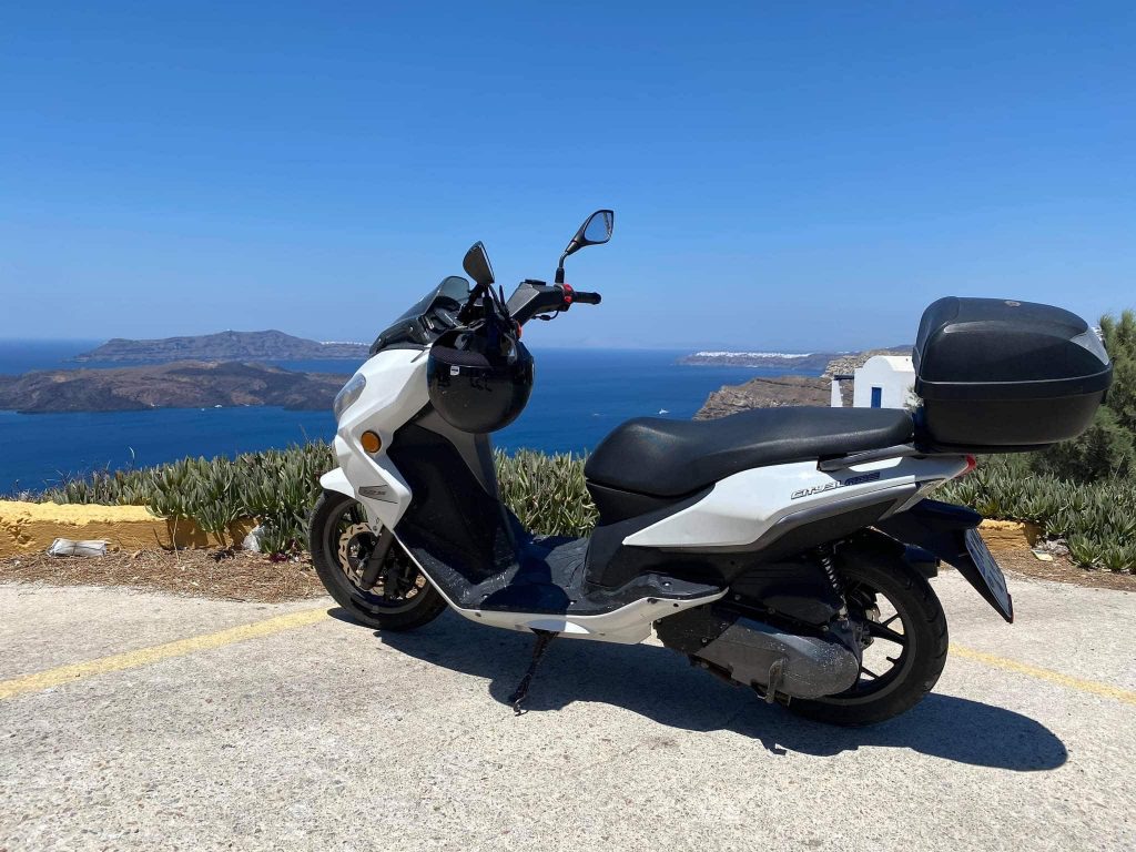 Santorini scooter