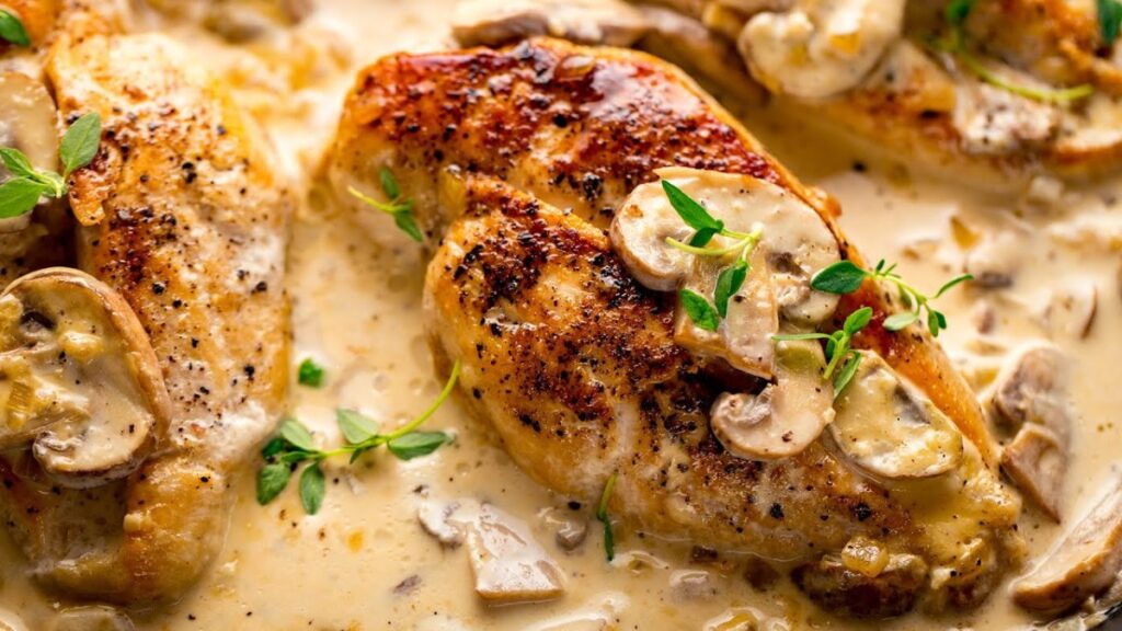 Oven-baked Chicken Breasts in Wine Sauce