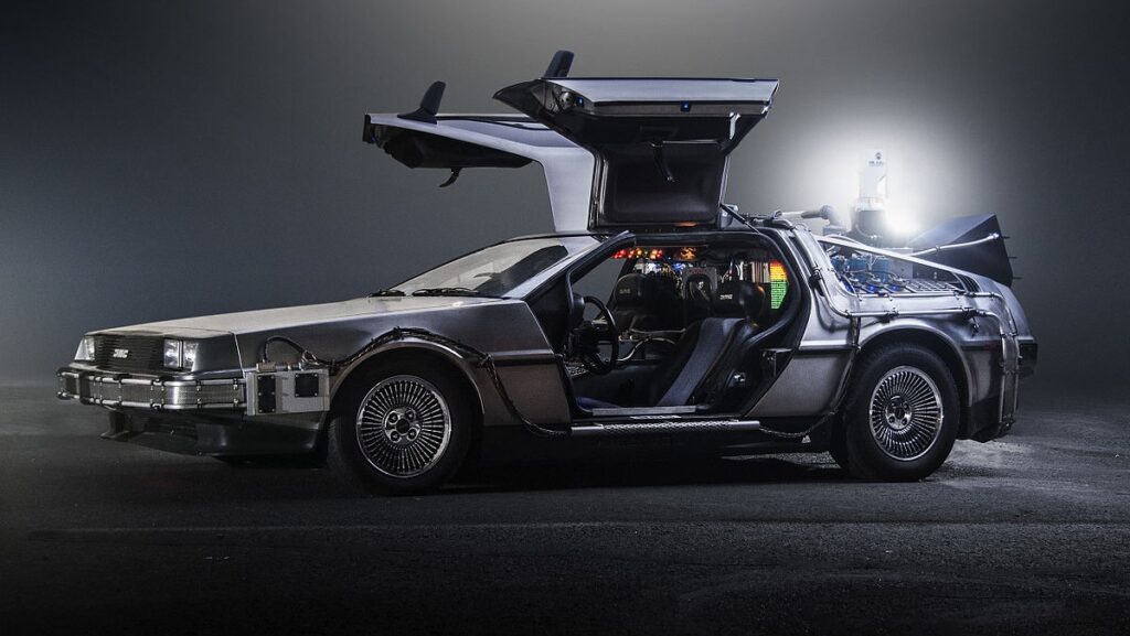 DeLorean DMC-12 - Back to the Future