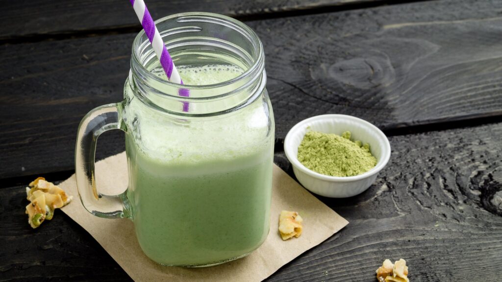 Green smoothie with matcha tea