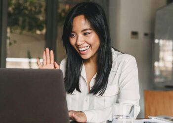 6 Expert Tips on Perfect Online Job Interview