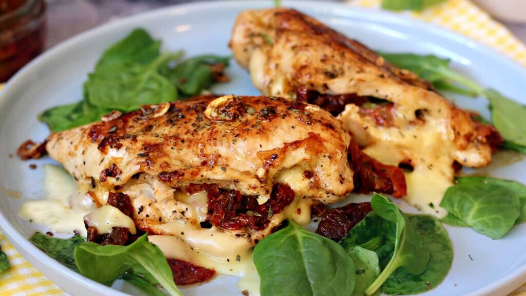 Chicken breast stuffed with mozzarella and sun-dried tomatoes
