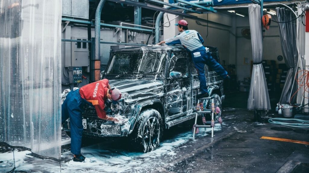 car wash professional