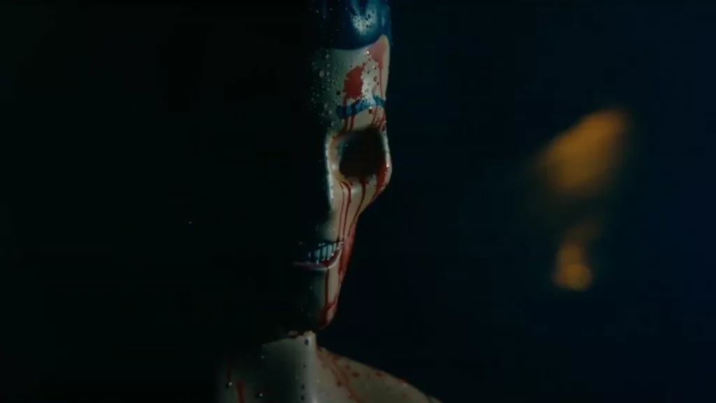 Don t Look Away Review The Mannequin s Menace In Modern Horror Gazettely