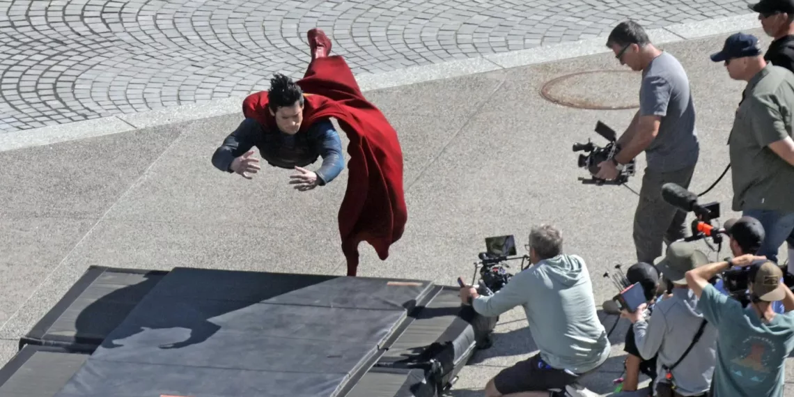 Superman Set Leaks Unveil First Look at Green Lantern and Hawkgirl 41 superman 2025