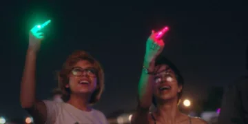 Hummingbirds Review