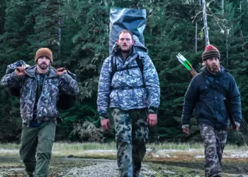 Outlast Season 2 Review