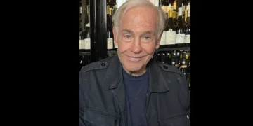 Peter-E-Strauss