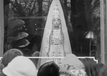 About Mannequin