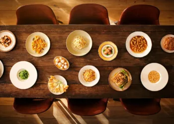 Chef's Table: Noodles Review