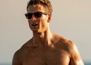 Glen Powell