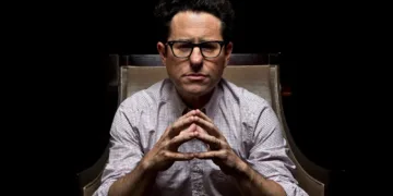 J.J. Abrams’ Bad Robot Signs New Deal with Warner Bros. 1 J.J. Abrams
