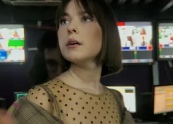 My Undesirable Friends: Part I - Last Air in Moscow Review