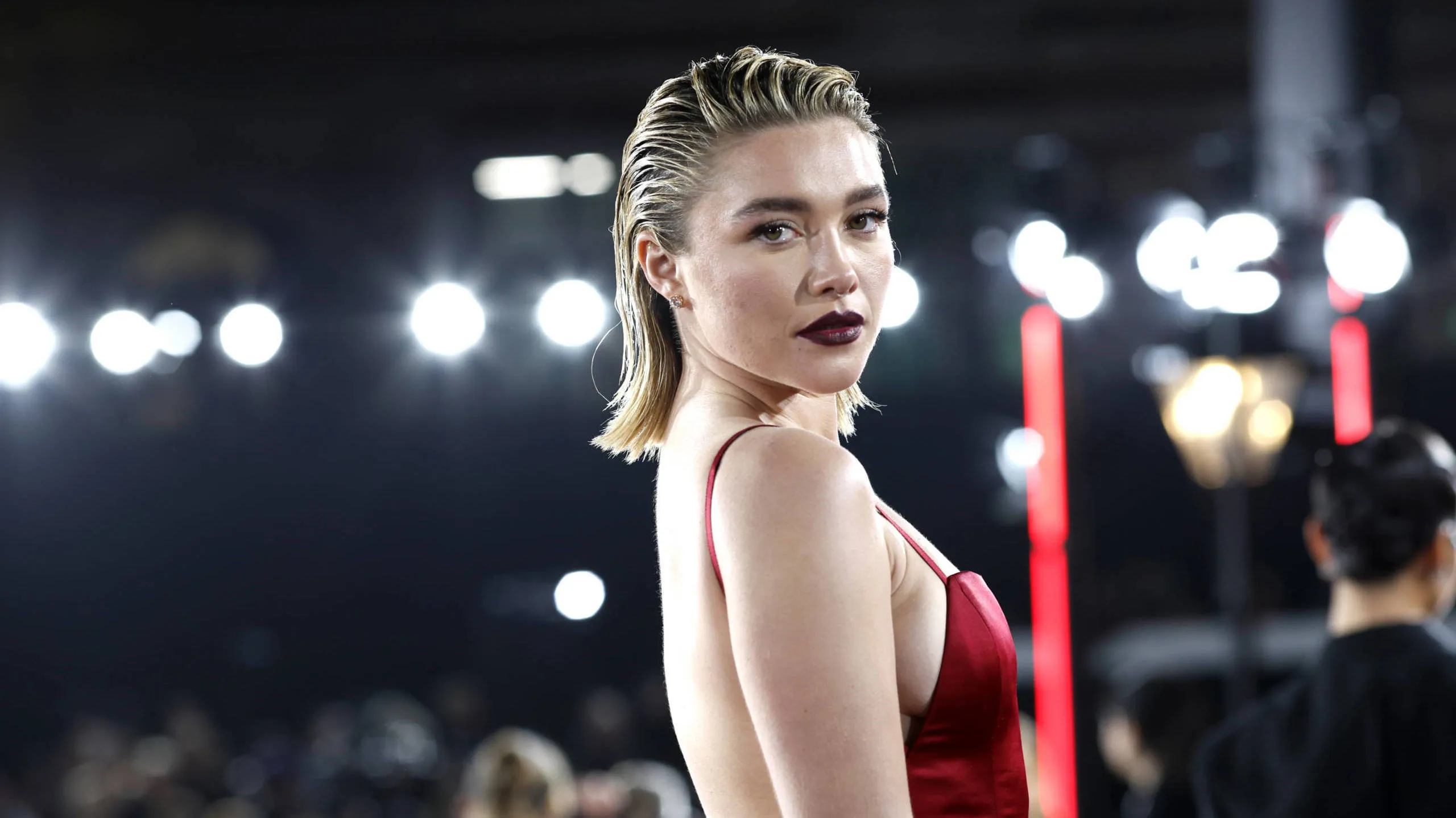 Florence Pugh Reflects on Mental Toll of 'Midsommar' Role, Vows to Set