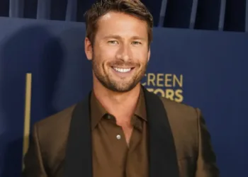 Glen Powell