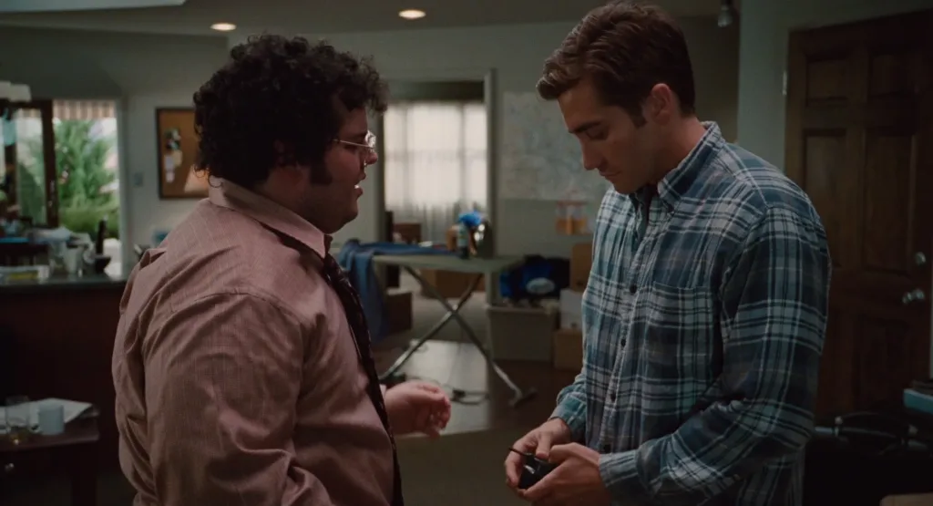 Jake Gyllenhaal Josh Gad