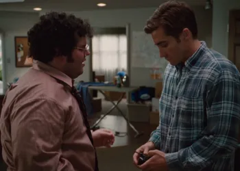 Jake Gyllenhaal Josh Gad