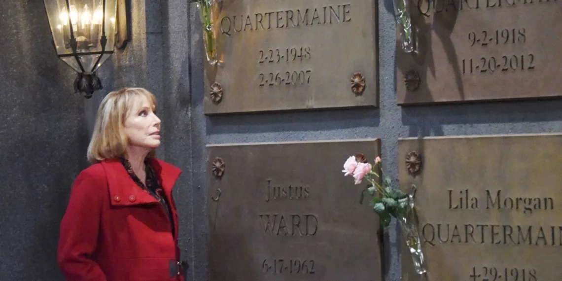 Leslie Charleson