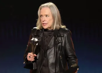 Kathy Bates