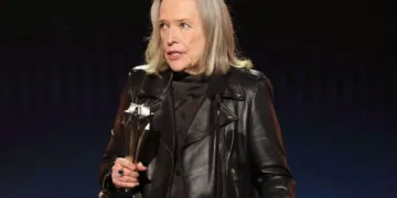 Kathy Bates