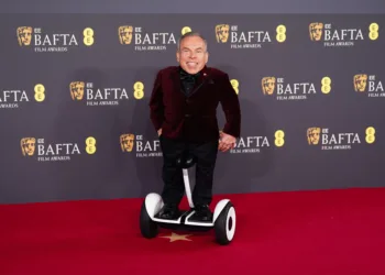 warwick davis