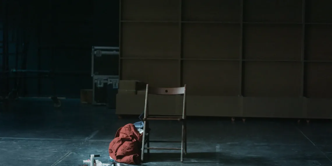 1001 Frames Review