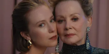 Hacks Season 4 Review: Power Struggles and Sharp Wit Unfold 1 Hacks Season 4 Review