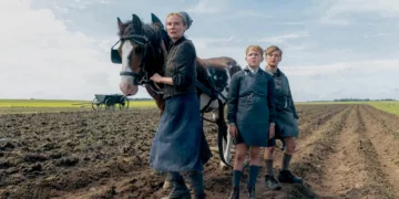 Amrum Review: Windswept Coming-of-Age in Wartime 1 Amrum Review