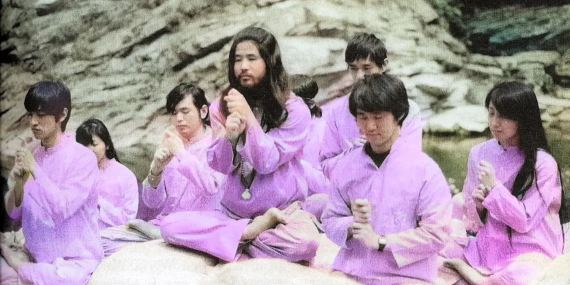 Aum: The Cult At The End Of The World Review—Behind the Sarin Attack 41 Aum: The Cult At The End Of The World Review