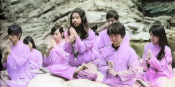Aum: The Cult At The End Of The World Review—Behind the Sarin Attack 1 Aum: The Cult At The End Of The World Review
