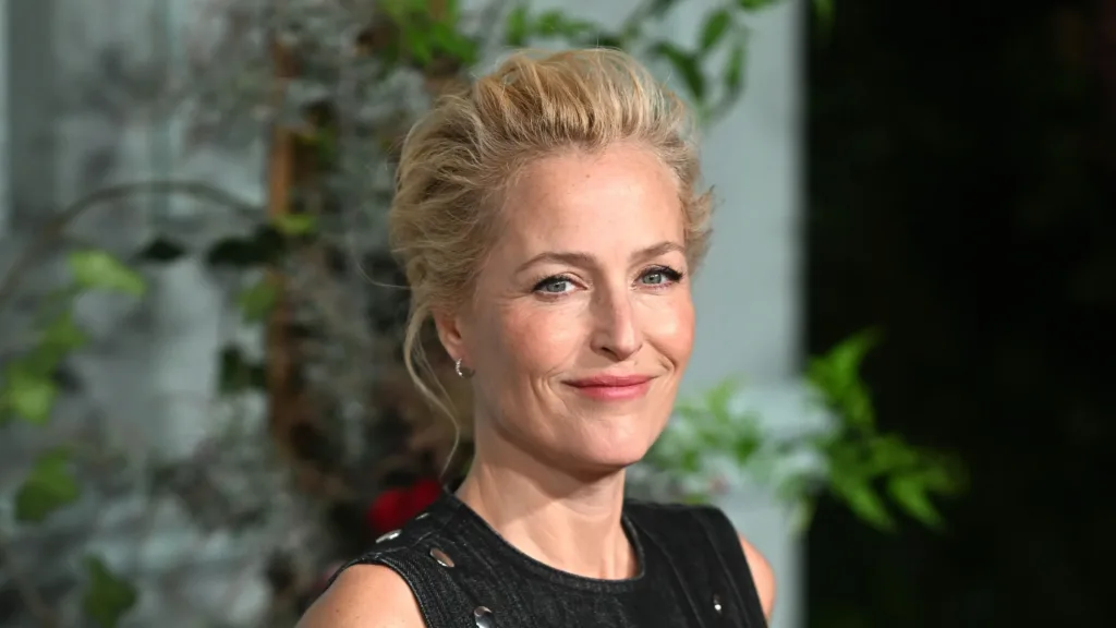 Gillian Anderson