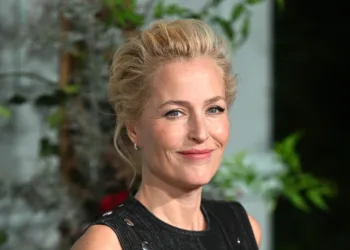 Gillian Anderson