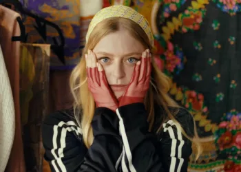 Idiotka Review