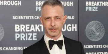 Jeremy Strong