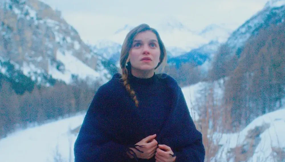 The Girl in the Snow Review