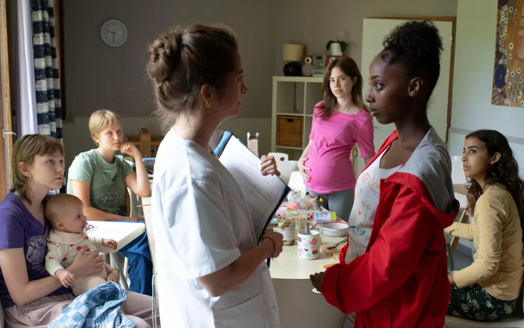 The Young Mother's Home Review