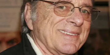Harris Yulin