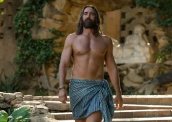 Foundation Season 3 Review: Streaming's Most Ambitious Spectacle 53 Foundation Season 3 Review