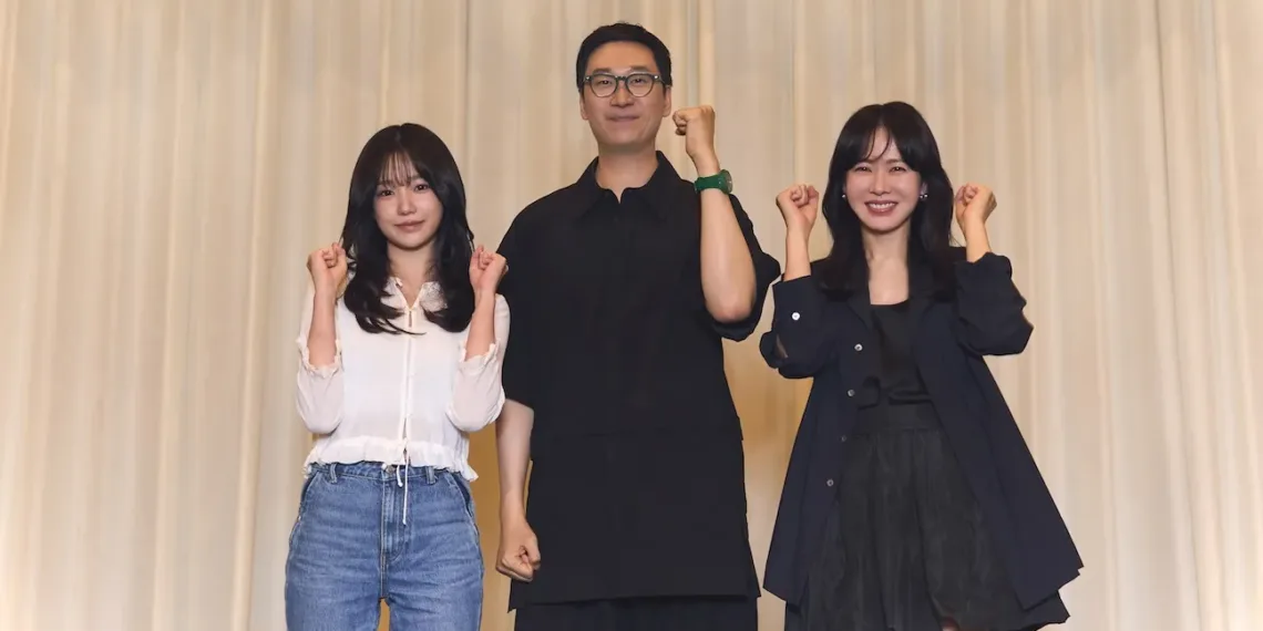 Son Ye-jin and Jo Yu-ri
