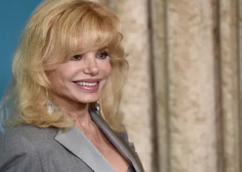 Loni Anderson