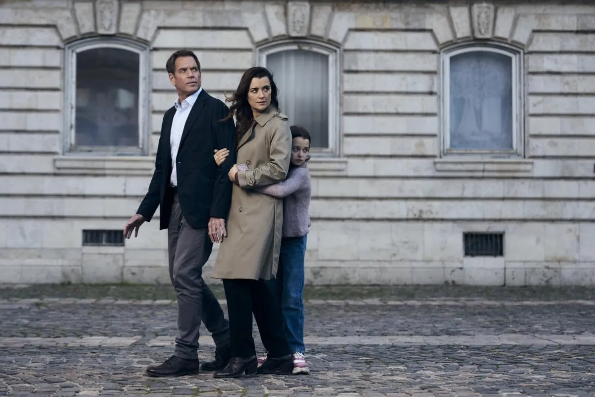 NCIS: Tony & Ziva Review: Two Agents, a Child, and a Continent of Danger 43 NCIS: Tony & Ziva Review