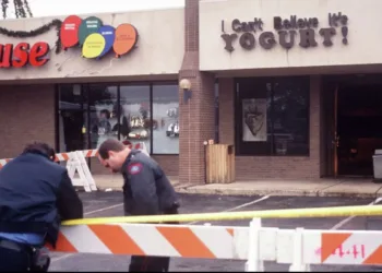 The Yogurt Shop Murders