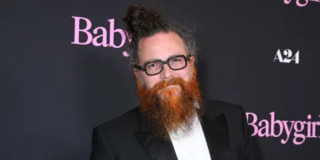 White Lotus composer wins Creative Arts Emmy after split with Mike White 1 Cristóbal Tapia