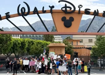 Disney+
