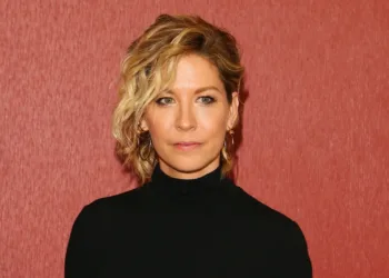 Jenna Elfman