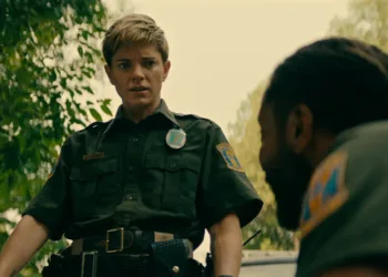 Mae Martin Wayward