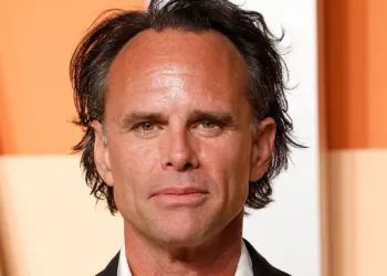 Walton Goggins