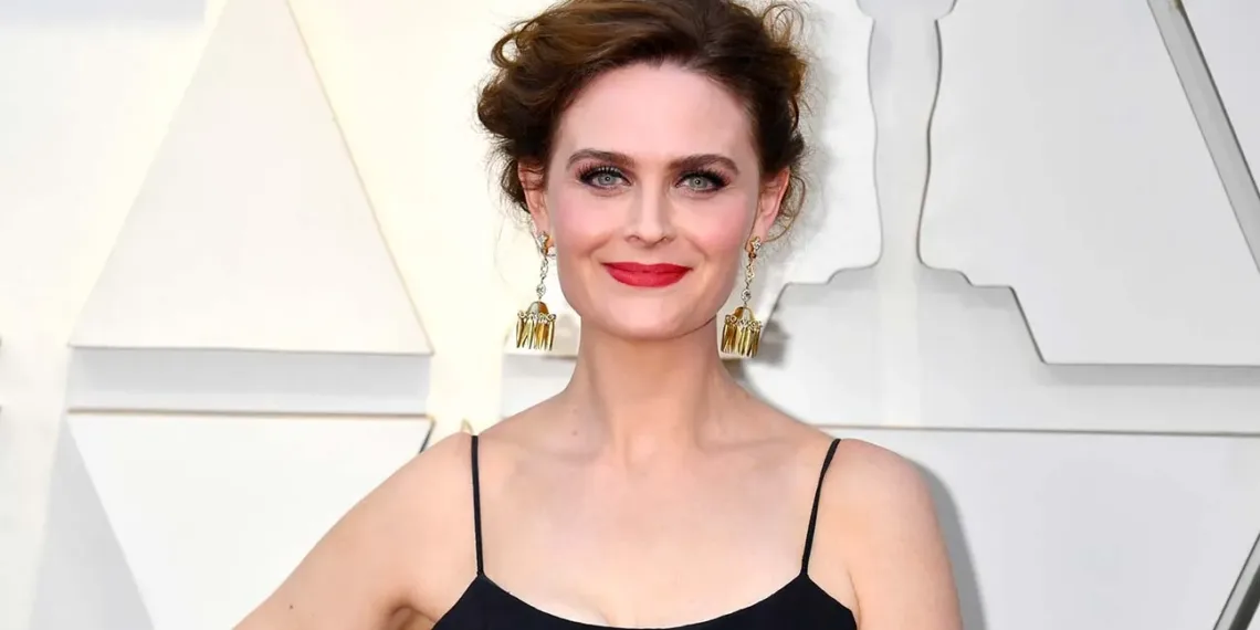 Emily Deschanel
