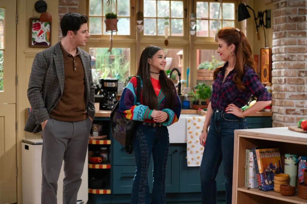 Wizards Beyond Waverly Place Season 2 Review
